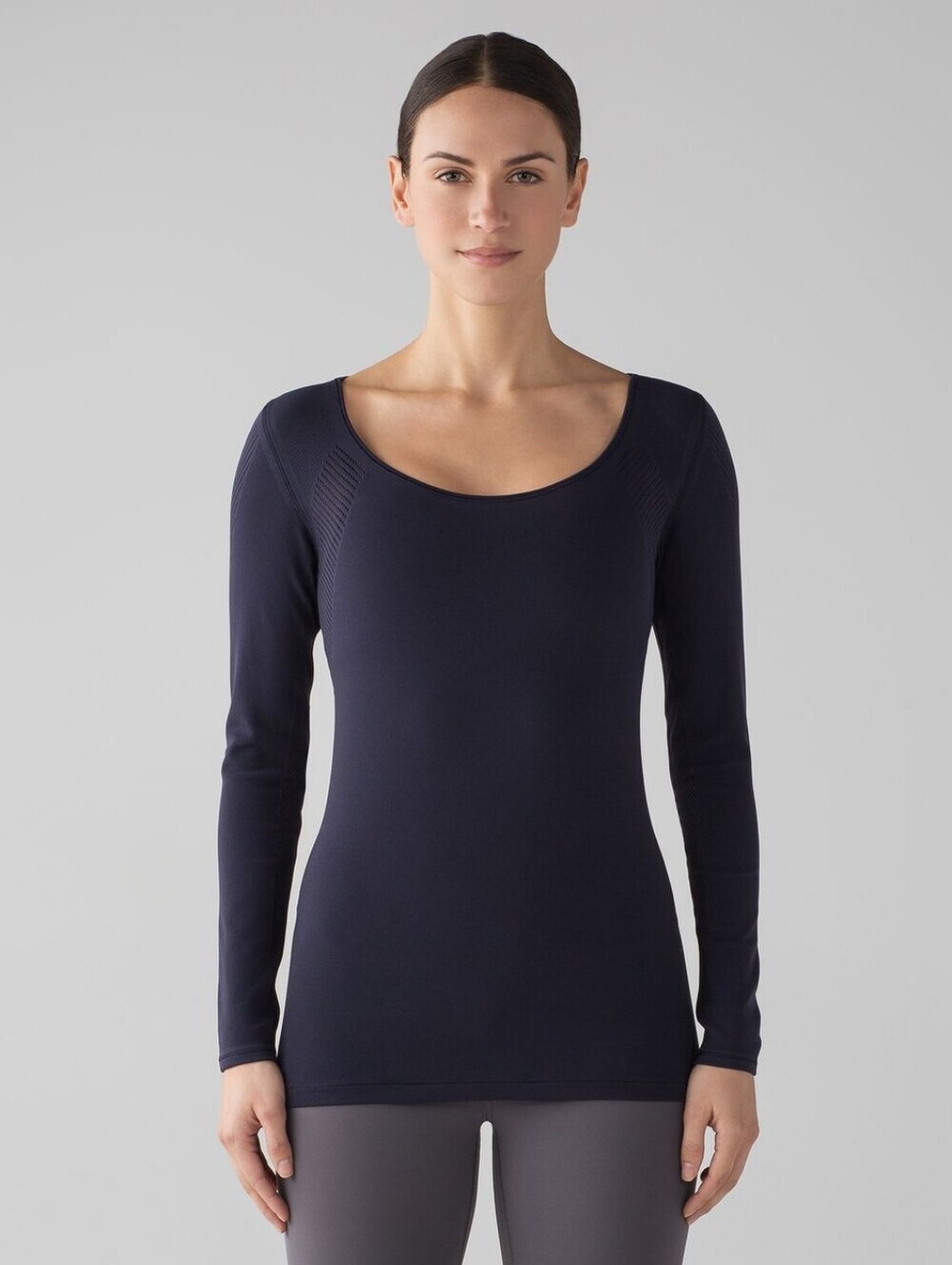 Lululemon Reveal Long SleeveMidnight Navy